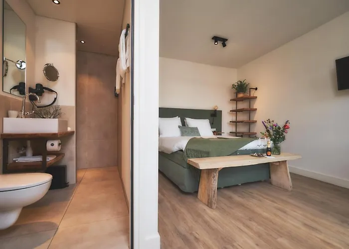 Dorpsherberg De Roskam 3*