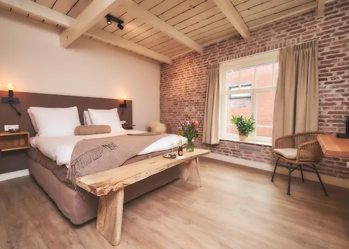 Dorpsherberg De Roskam 3*